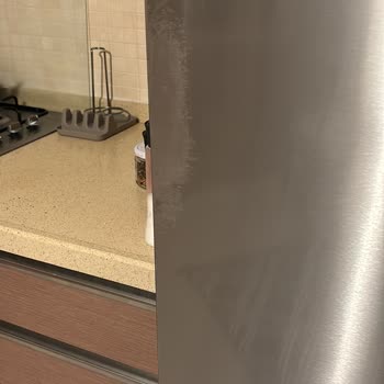 Inox Kapı Kulpunda Kavlama Ve Aşınma