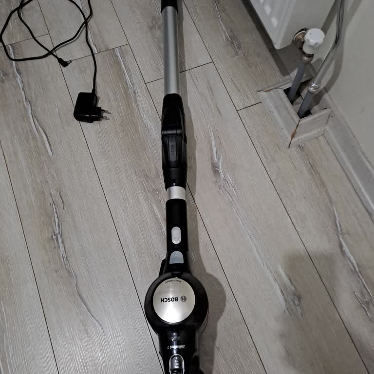 Bosch Unlimited 7 Dikey Süpürge Ses Sorunu Ve Yüksek Servis Ücretleri