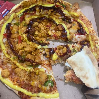 Kartepe Şubesinde Yanlış Boy Pizza, Sarımsak Kenarı Yok Ve İstemediğim Biber
