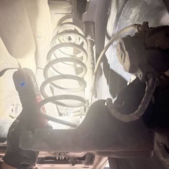 Ekspertiz Raporunda Gösterilmemiş Su Kaçağı Ve Amortisör Arızaları Sonrası 35.000 TL’lik Zarar