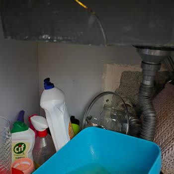 Kalitesiz Evye Nedeniyle Çatlama Ve Su Sızdırma Şikayeti