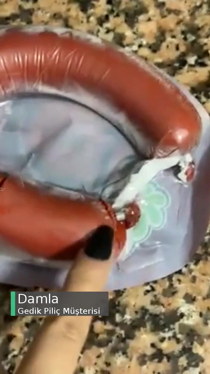 Gedik Piliç Siyah Kıl Çıktı Ürününüzden videonun kapak resmi