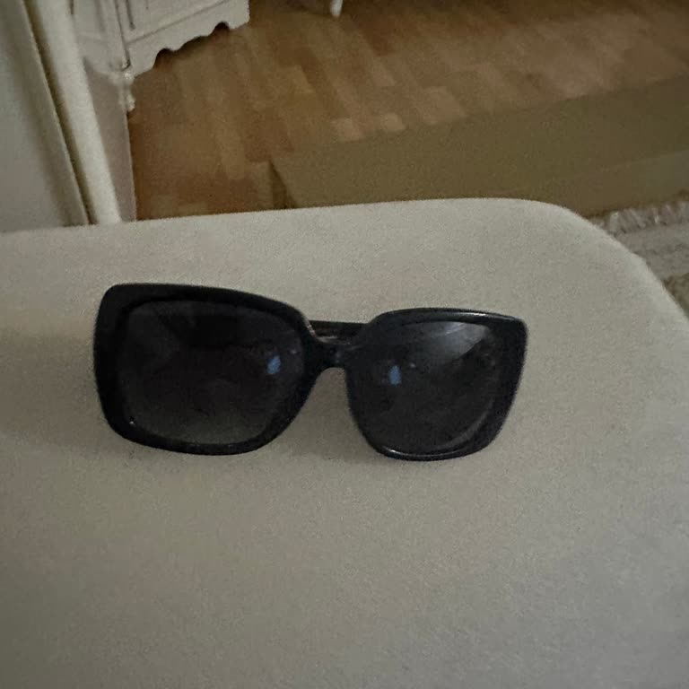 Şiddetli Baş Ağrısına Neden Olan Güneş Gözlüğü İçin İade Talebi