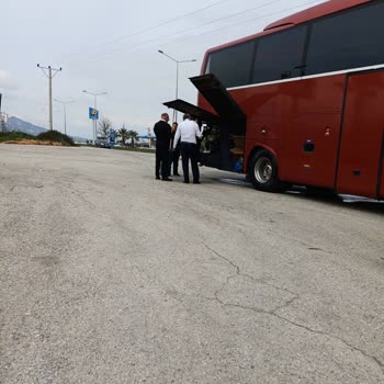 Arıza Ve Bilgi Eksikliği Nedeniyle Uzun Gecikme Ve Konforsuz Yolculuk