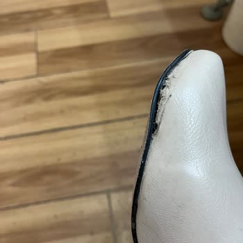 Ayıplı Botların Hızlı Aşınması Ve Değişim İsteği