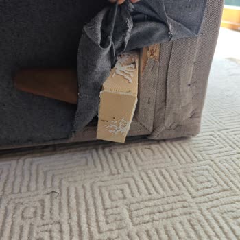 Vivense'de Yeni Alınan Köşe Koltuğun Ayağı Kırıldı, İade Ve Ücretsiz Değişim Talebi