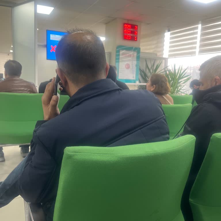 Gaziosmanpaşa Şubesinde Personel Eksikliği Nedeniyle Gün Boyu Beklemek Zorunda Kaldım