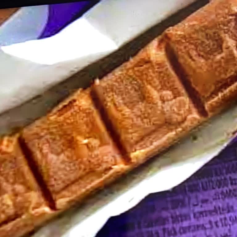 Milka Sütlü Çikolata Bozulmuş: Son Kullanma Tarihi Geçmemiş Olmasına Rağmen