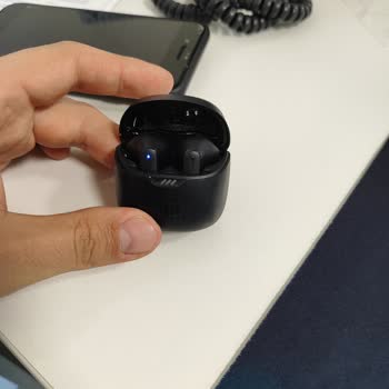 Ses Seviyesi Çok Düşük Ve Arama Sesleri Kulaklıktan Gelmiyor