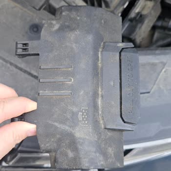 Full Paket Ekspertizde Görülmeyen Motor Hava Filtre Kapağı Kırığı Ve Sorumluluk Reddi