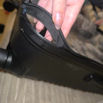 A101'den Kusurlu Valiz İadesi Reddedildi Ve Müşteri Hizmetleri Yanıt Vermedi