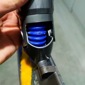 Dyson V15 Lazer Başlığının Kısa Sürede Aşınması Garanti Kapsamı Dışı Olarak Reddedildi