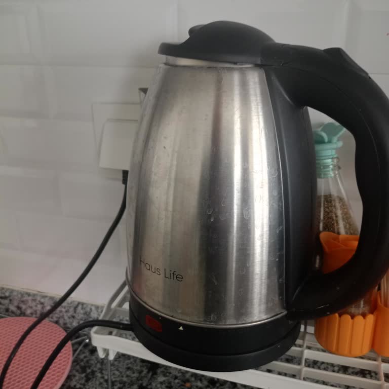 Garanti Kapsamındaki Arızalı Elektrikli Su Isıtıcısı Servis Yok