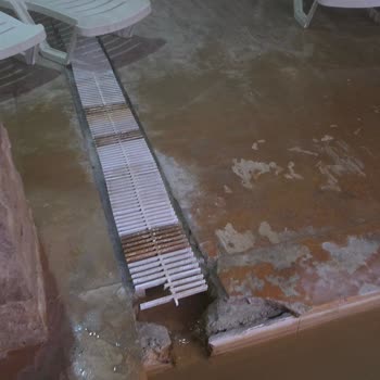 Elitium Otelinde Temizlik Sorunları Ve Kapora İadesi Talebi