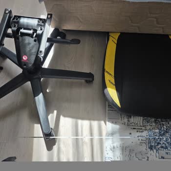 Hawk Gaming Koltuğumda Kullanılmış Parça Gönderildi, Orijinal Oturağa İhtiyacım Var