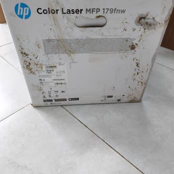 Hijyenik Olmayan Açılmış Ürün Teslim Edildi, Firma Yardımcı Olmadı