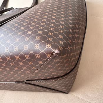 Kısa Sürede Beyazlayan Çanta Ayıplı Olarak Değerlendirilmeli