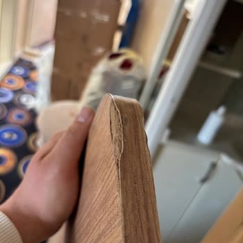 Coşar Group’ten Kaynak Çapakları Temizlenmemiş Ve Eksik Parçalı Yemek Masası, Satıcı Cevapsız