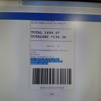 Çocuk Ayakkabısının Sert Bilek Malzemesi Nedeniyle Kesik Ve Tahriş Oluştu