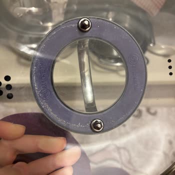 Korkmaz Tencere Kapaklarının Tutma Yerlerinden Su Sızıyor