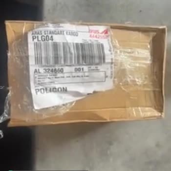 Aras Kargo 4 Kat İnmek Zorunda Bırakıldım, Sadece 1 Kg 1 Desi Kargo İçin!