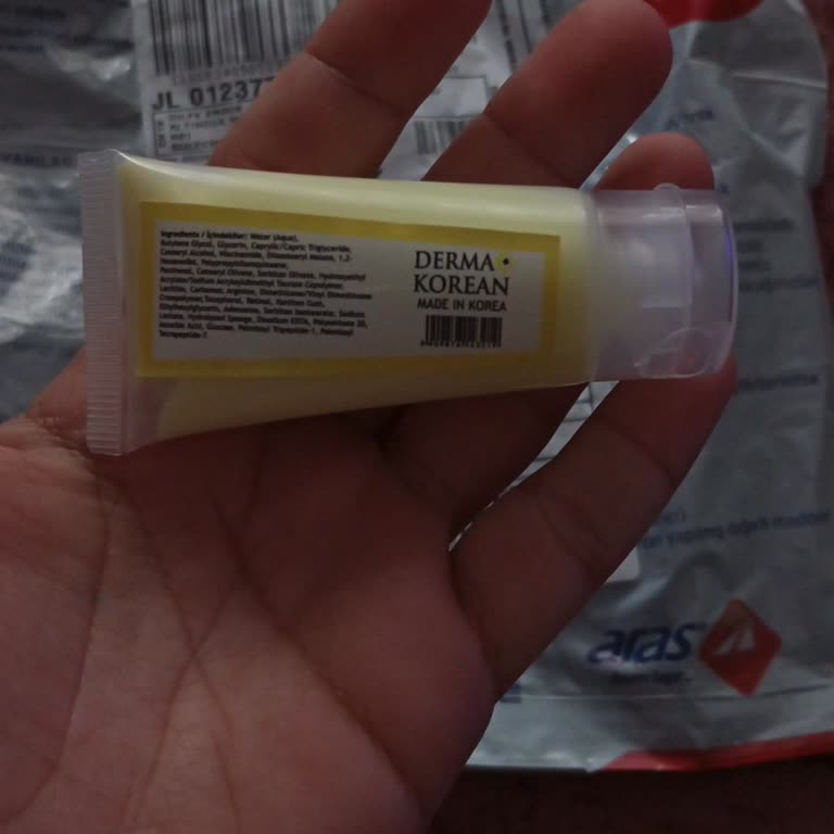 Yanıltıcı Görsel Ve Kutu Olmadan Gönderilen Krem