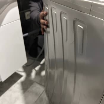 Vestel Makinem İki Ayda Değişti, Yeni Makine Göçük Ve Hasarlı Geldi