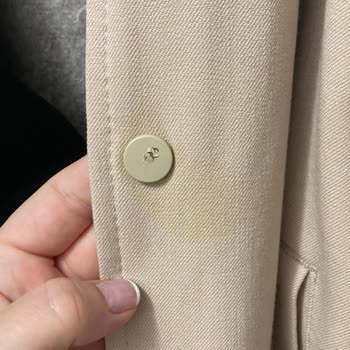 Koton Ceketi Tek Yıkamada Boya Sızıntısıyla Giyilemez Duruma Geldi İade Talebi