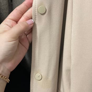 Koton Ceketi Tek Yıkamada Boya Sızıntısıyla Giyilemez Duruma Geldi İade Talebi