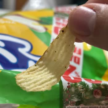 Üretim Hatası: Pakette Farklı Cips Çıktı