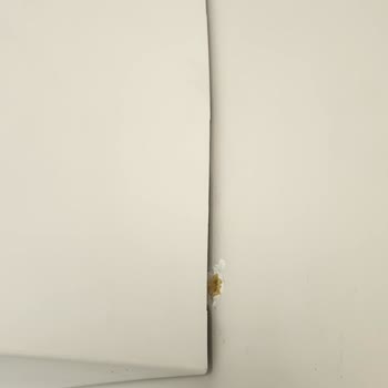 Yetkili Servis Montajı Hatası Duvara Zarar Verdi Ve Tüketiciyi Mağdur Etti