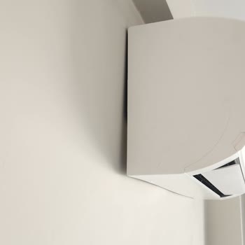 Yetkili Servis Montajı Hatası Duvara Zarar Verdi Ve Tüketiciyi Mağdur Etti