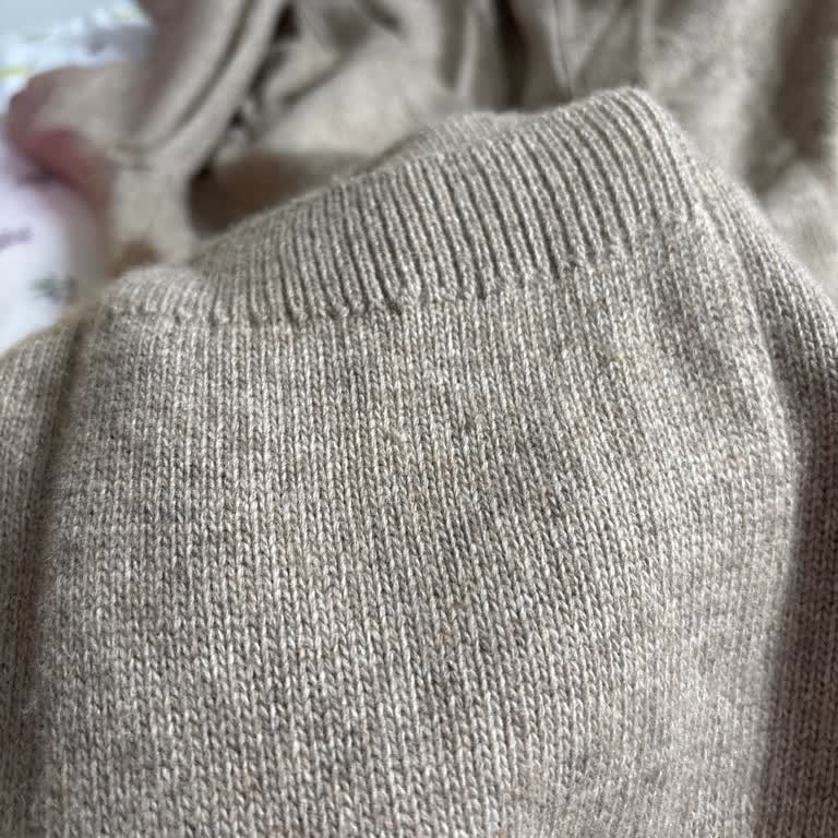 Mısırlı Triko Hırkasında Tek Kullanımda Tüylenme Ve İade Talebi