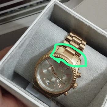 Ayıplı Kol Saatinin Değişimi Reddedildi Ve Servise Yönlendirilmesi Mağduriyet Yarattı