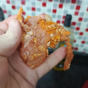 BİM'de Çiğ Döner Satışı: Gıda Zehirlenmesi Riski