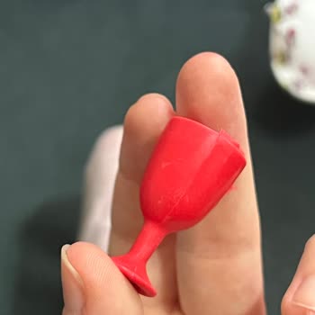 Kirli Ve Hasarlı Hello Kitty Sürpriz Yumurta İçin Mağaza İadesi Teklifi Yetersiz