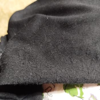 Ayıplı Ürün: Boya Sızıntısı Ve Kalitesiz Kumaş, Ücret İadesi Talebi