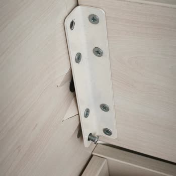 Flora Model Karyolanın Monte Kısmı Kırıldı, Ürün Ayıplı Ve Kullanıcı Hatası İddiası Kabul Edilemez