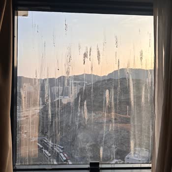 Hisar Turizm Söz Verilen 4-5 Yıldız Otel Yerine 1 Yıldızda Kirli Konaklama