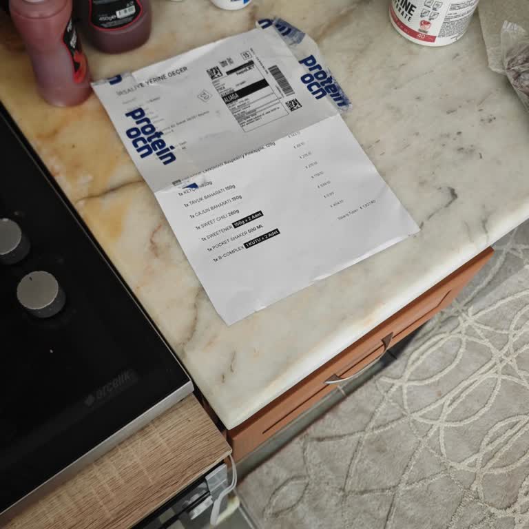 Proteinocean Ketçapta Hijyen Bariyerinin Olmaması ve Eksik Baharatlar