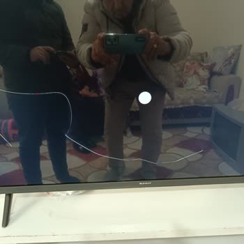 Kırık Televizyon Teslim Edildi, Değişim Talebim Stok Yok Söylendiği İçin Reddedildi