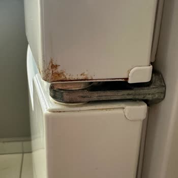 Profilo Buzdolabı Kapağı Paslanıyor, Servis Çözüm Sunmuyor