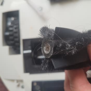 İlan Açıklamasıyla Uymayan Kırık Parçalı Robot Süpürge İade Talebi Reddedildi