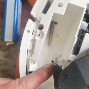 İlan Açıklamasıyla Uymayan Kırık Parçalı Robot Süpürge İade Talebi Reddedildi