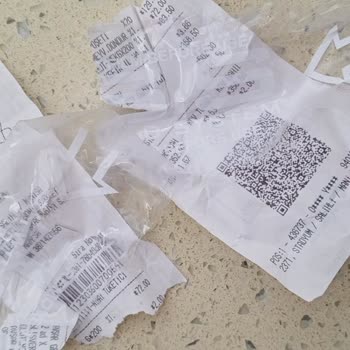 Son Kullanma Tarihi Geçmiş Olmasına Rağmen Bozulmuş Kefir