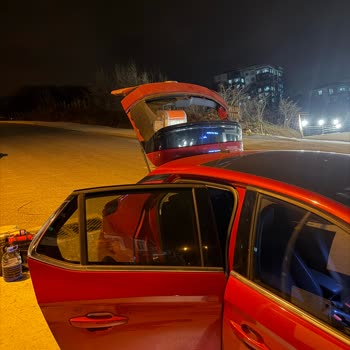 Arka Cam Patlaması Sonrası 12 Gün Çözüm Bekleyişi Ve İkame Araç Reddi