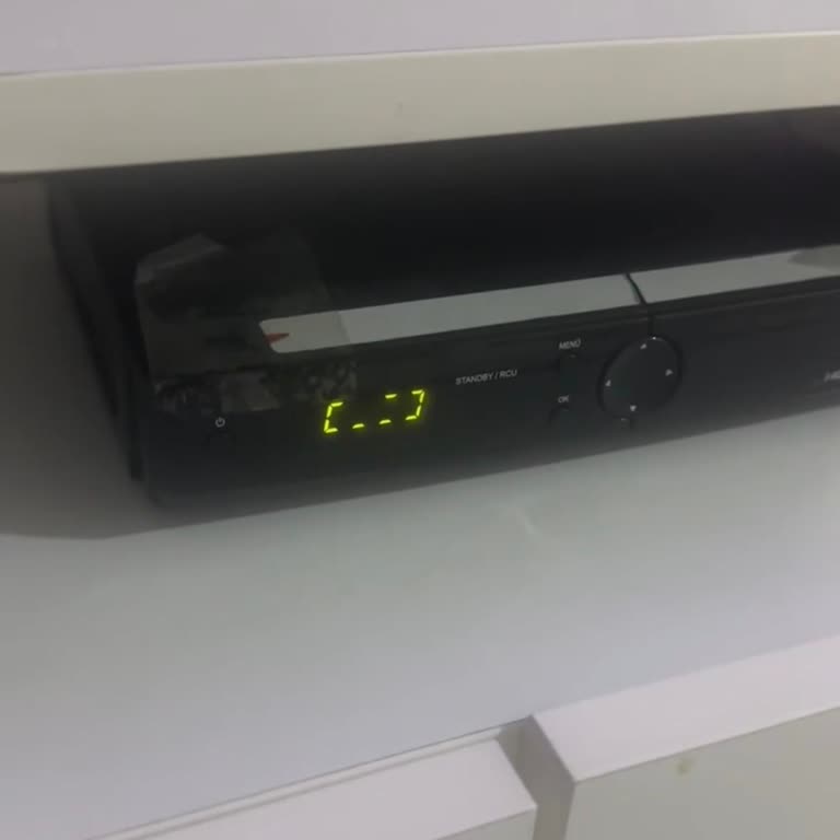 Ücretsiz Dekoder Değişimi Söz Verildi Servis Gelmedi Ve 700 TL Bakım Ücreti İstendi