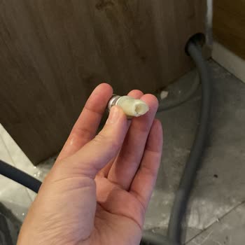 Samsung Çamaşır Makinesinin Sürekli Arızası Ve Servis Sorumsuzluğu Nedeniyle Tam İade Talebi