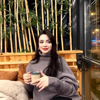 Saç Boyamasında Yanan Uçlar, Kalıcı Renk Bozukluğu Ve Telafi Edilmemiş Hasar