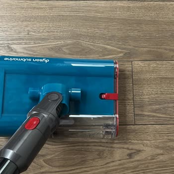 Teknosa'da Dyson Süpürge Tekrarlayan Arızalar Ve Yetersiz Servis Nedeniyle İade Talebi
